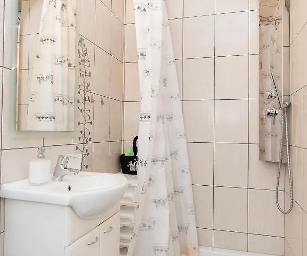 Beautiful Cozy Jug In Neighbourhood. 아파트 *